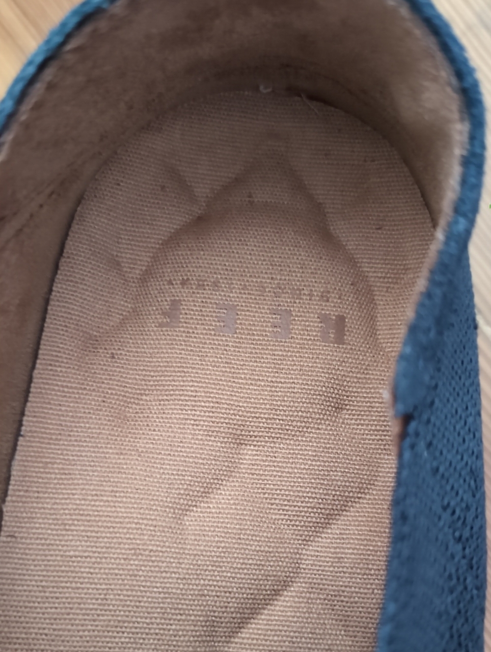 REEF Neptune Sneakers - Picture 4 of 6